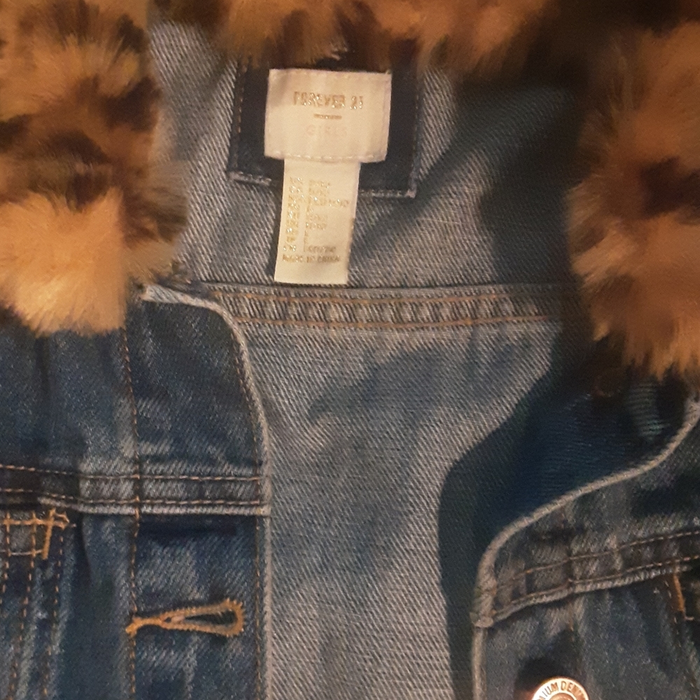Jean jacket - Picture 2 of 2
